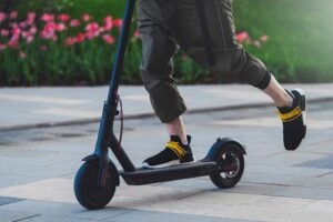 Read more about the article Scooter Shopping 101: Tips and Tricks for Beginners