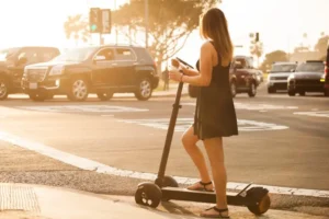 Read more about the article Revolutionize Your Commute with a Foldable Adult Scooter
