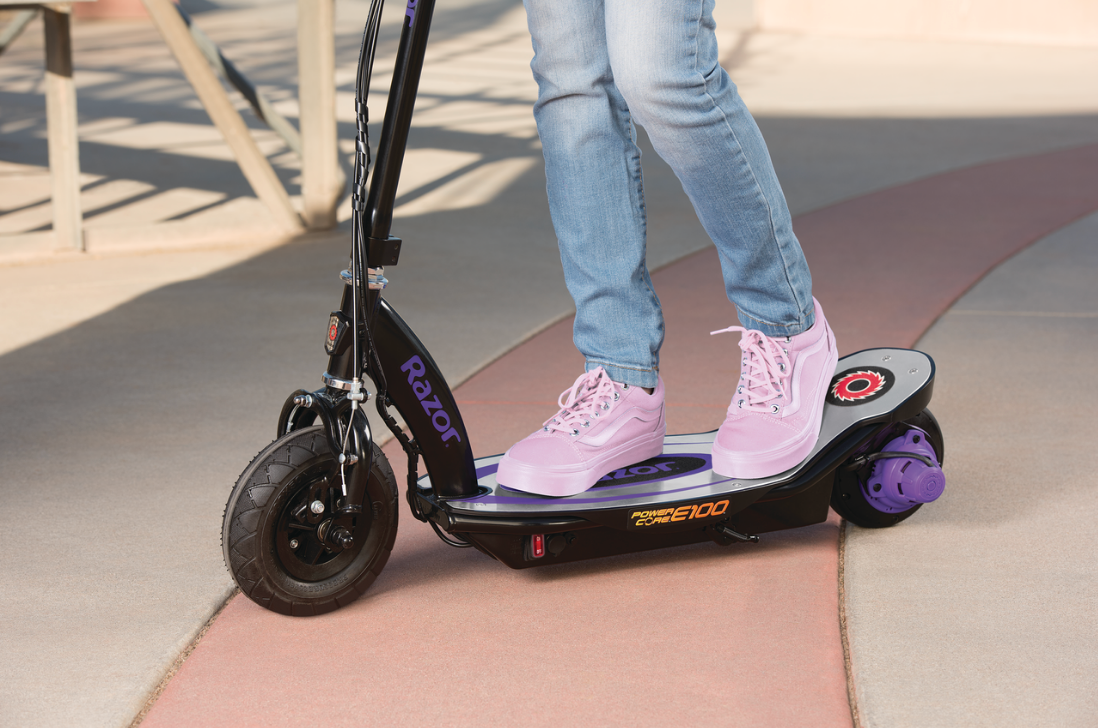 Read more about the article Protect Your Child with These Essential Scooter Safety Gear for Kids