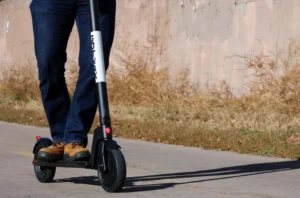 Read more about the article Navigating Campus with Ease: The Best Electric Scooters for College Students
