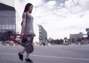 Read more about the article Navigating the Streets with Style: The Aluminum Frame Kick Scooter Revolution