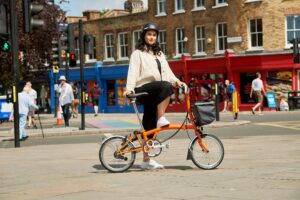 Read more about the article Best Folding Bicycle Brands for Urban Commuters