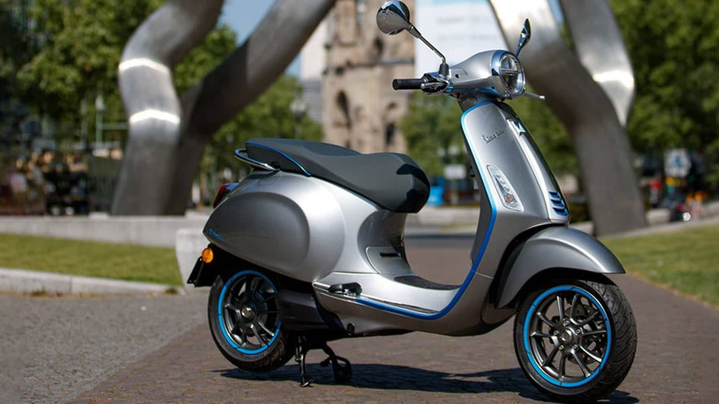 Read more about the article Battery Scooty Buying Guide: Everything You Need to Know