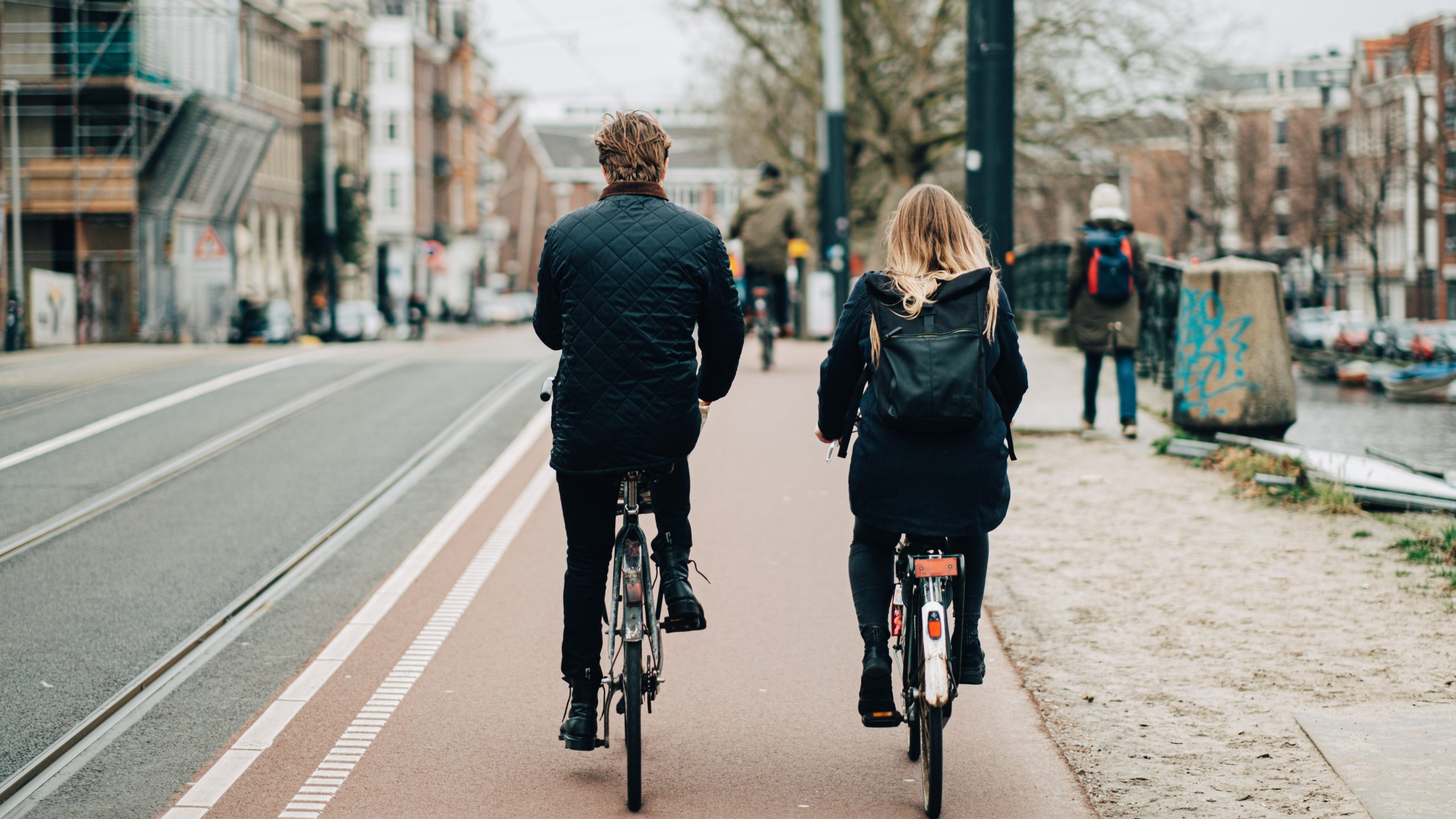 Read more about the article Discovering City Bicycle Routes: A Guide to Urban Cycling Adventures